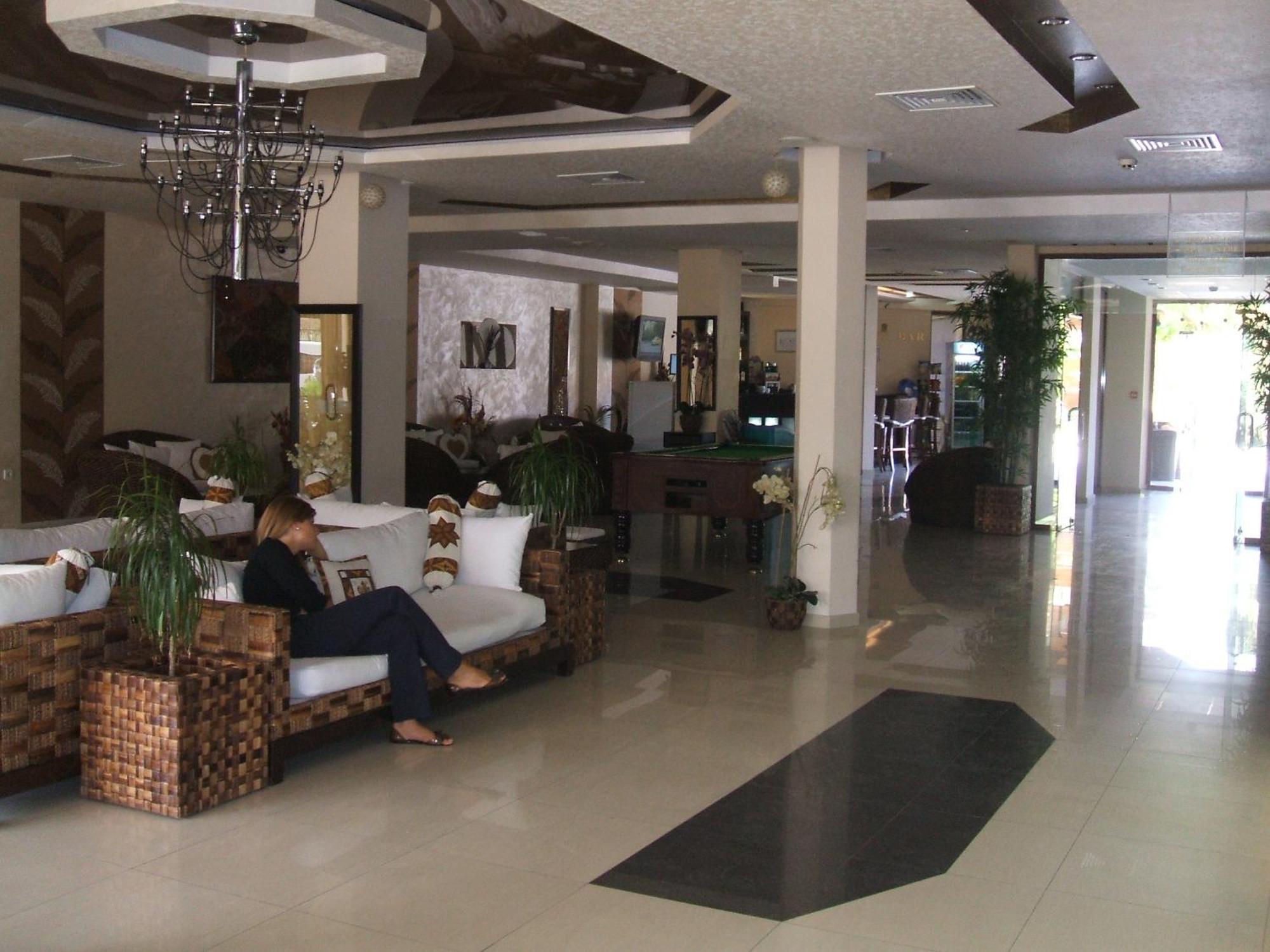 Laguna Beach Resort & Spa Sozopol Exterior photo