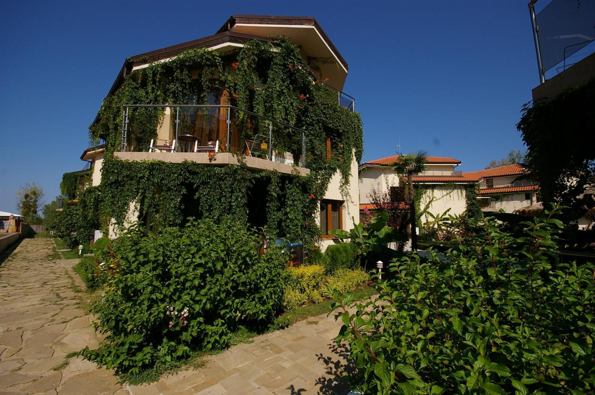 Laguna Beach Resort & Spa Sozopol Exterior photo